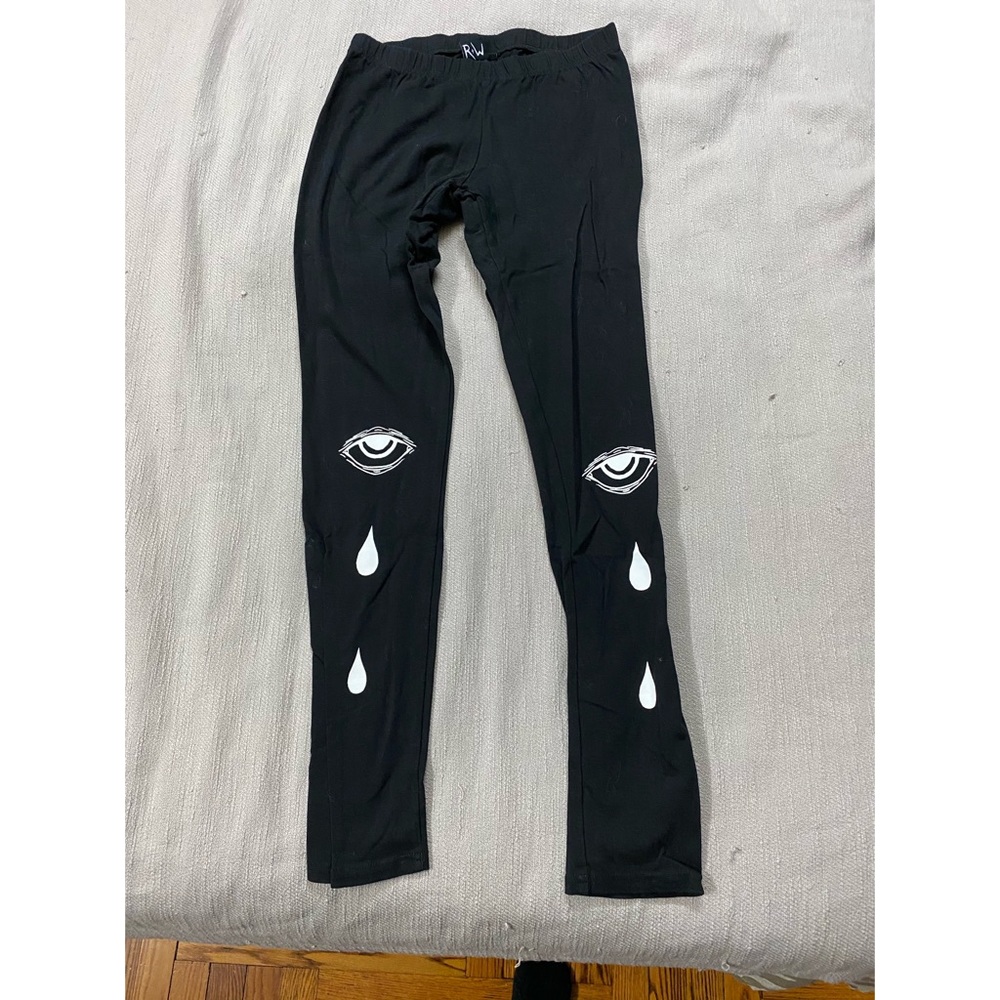 Crying eyes leggings